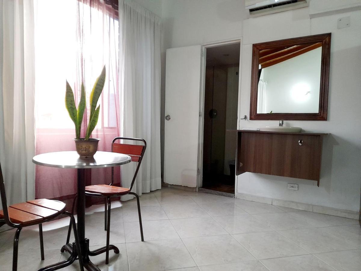 Hotel Saint John ميديلين المظهر الخارجي الصورة